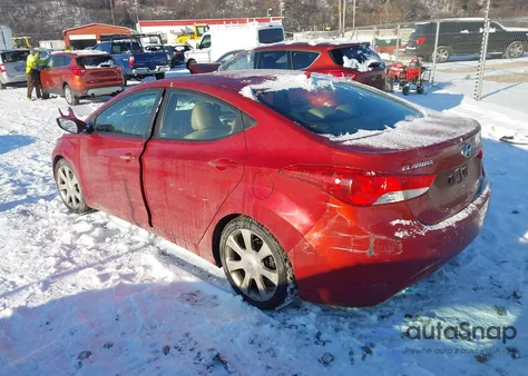 2012 Hyundai Elantra Limited (Ulsan Plant) z USA, uszkodzony, nr VIN KMHDH4AE7CU235886